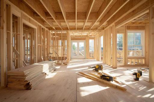 木造建築の明るい施工風景・建築現場・木材 木造建築の明るい施工風景・建築現場・木材の写真