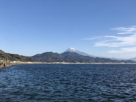 海と富士山 海と富士山 富士山,海,海辺の写真素材
