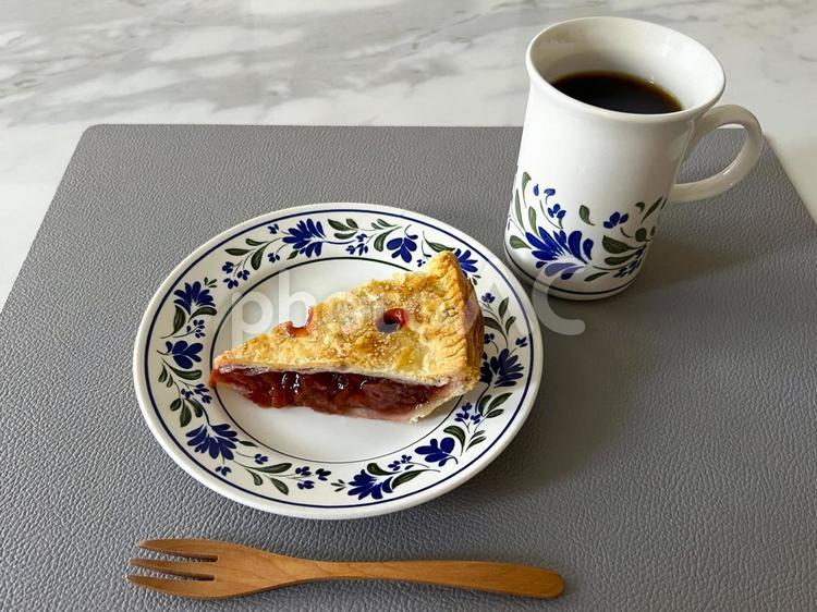 ケーキセット パイ,チェリーパイ,ケーキの写真素材