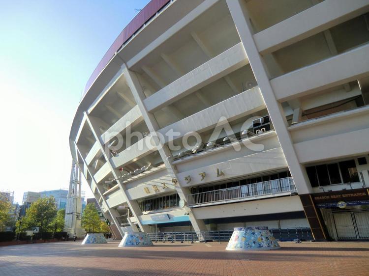 旧横浜スタジアム 横浜,関内,ビルの写真素材