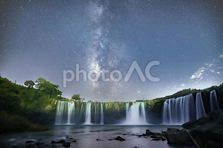 滝と天の川 滝,天の川,ナイアガラの写真素材