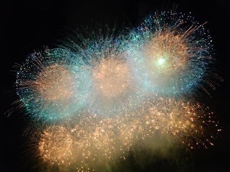 8月、花火、新潟 8月、花火、新潟の写真