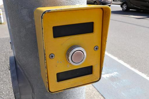 歩行者用押しボタン信号　信号機　横断歩道 押しボタン信号,歩行者信号,横断歩道の写真素材