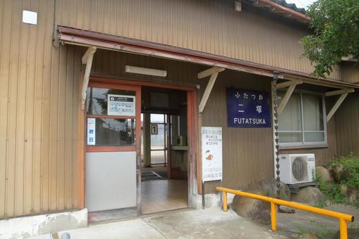 JR城端線、二塚駅 jr,jr西日本,城端線の写真素材