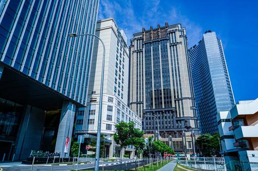 明るいビル街の昼（シンガポール） 都市,青空,オフィスビルの写真素材