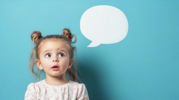 吹き出しと外国人の女の子の写真