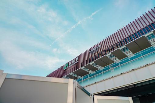 【新潟】新潟駅 新潟,空,青空の写真素材