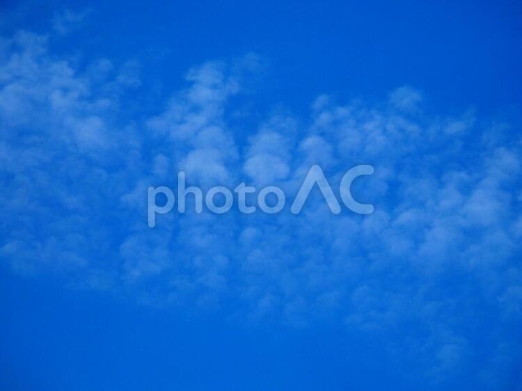 空のイメージ 空,青空,雲の写真素材