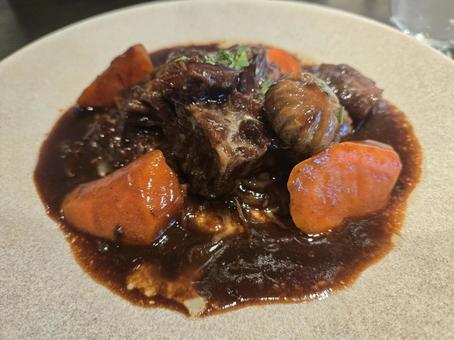 Black Wagyu beef stewed in red wine, JPG