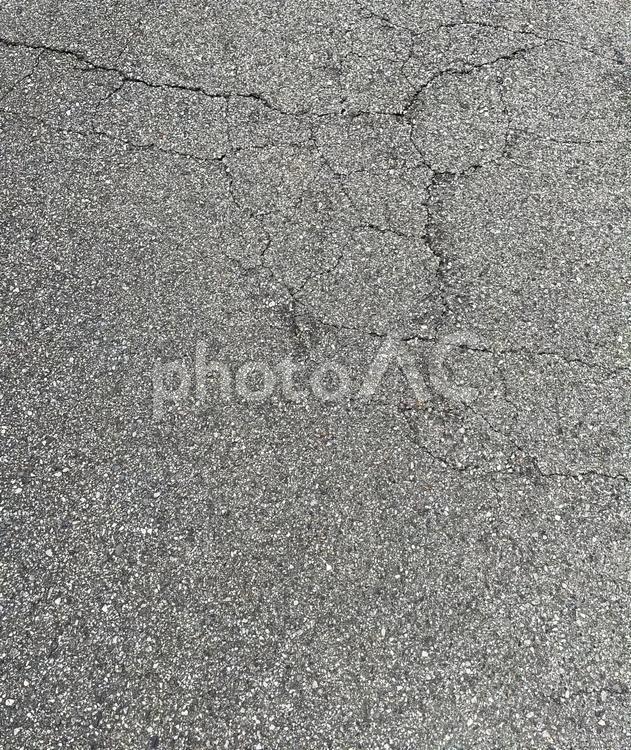アスファルトのひび割れ アスファルト,壁紙,灰色の写真素材