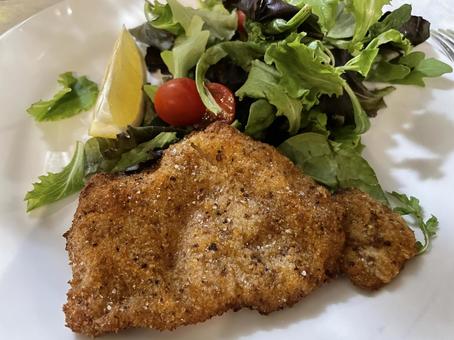 カツレツ カツレツ イタリア料理,ミラノ料理,揚げ物の写真素材