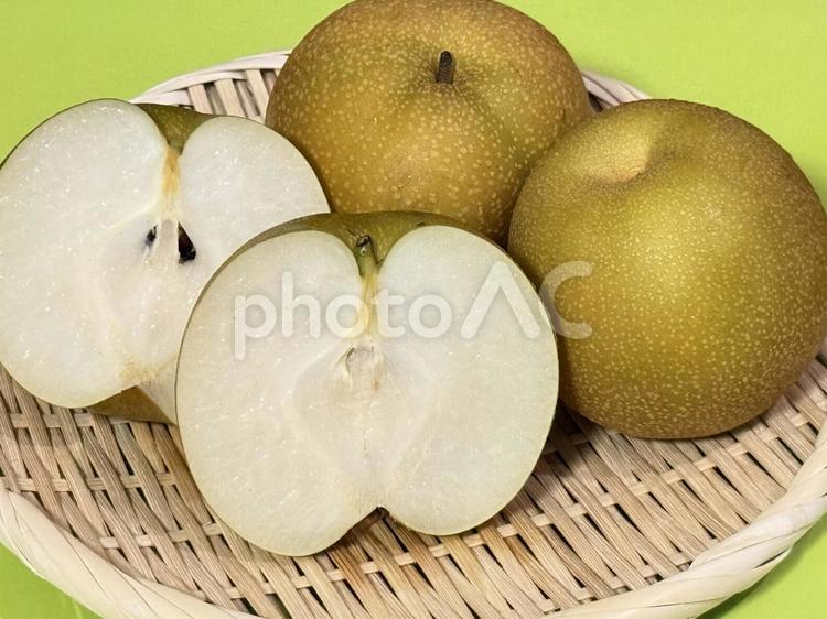 美味しそうな梨 梨,秋,秋の味覚の写真素材