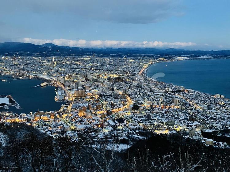 薄暮の函館 旅,街,風景の写真素材