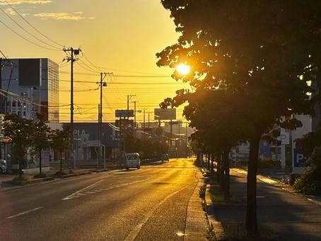 朝焼けの住宅街 朝焼け,朝日,オレンジの写真素材