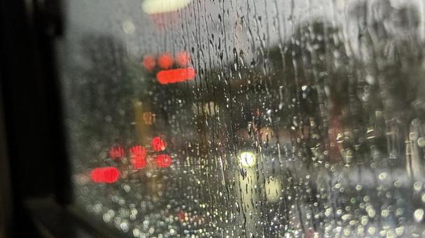 雨の日、一日の終わり 2 雨の日、一日の終わり 2の写真