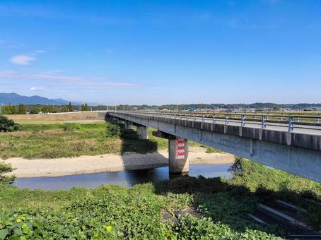 安楽川と和泉橋　三重県鈴鹿市和泉町にて 安楽川,和泉橋,三重県の写真素材