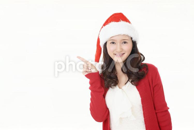 女性　クリスマスイメージ クリスマス,クリスマスイメージ,イベントの写真素材