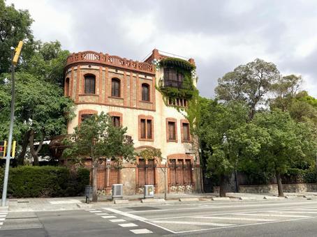 サン・ジェルバジ地区の邸宅(バルセロナ) サン・ジェルバジ地区の邸宅(バルセロナ) バルセロナ,スペイン,サン・ジェルバジ地区の写真素材