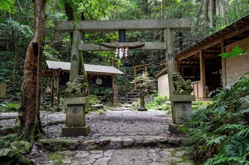 Photo, heavenly iwato, erihara water hole, osawa water hole, 