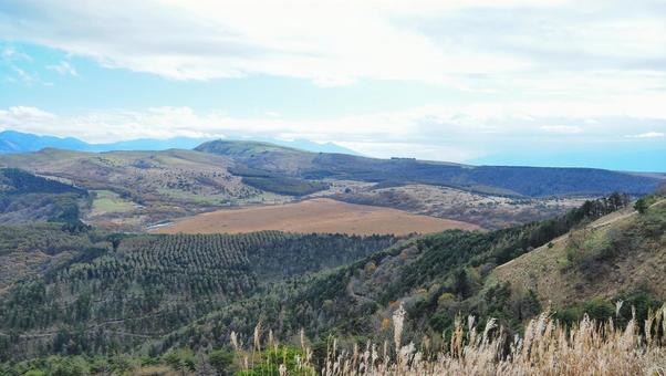 霧ヶ峰高原から見る八島湿原 アウトドア,登山,旅行の写真素材
