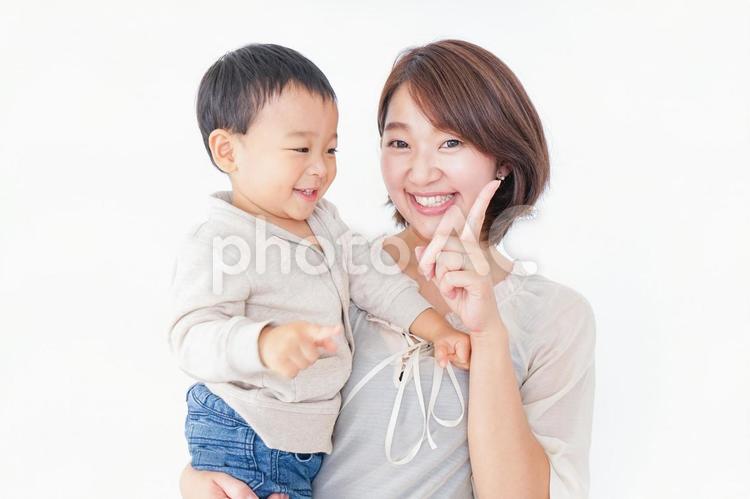 男の子とお母さん 発達,シングルマザー,女性の写真素材