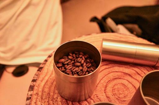 コーヒー豆（キャンプ） コーヒー豆,キャンプ,グランピングの写真素材