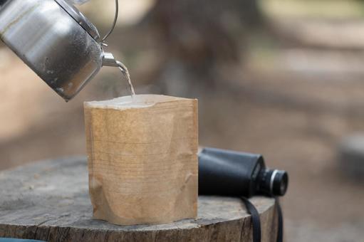 お湯を注ぐケトル ケトル,お湯,水の写真素材