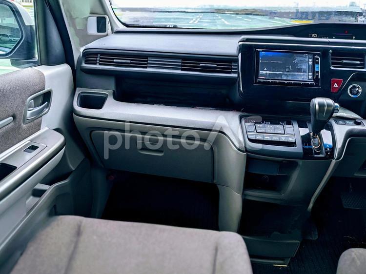 助手席側のダッシュボード 車,自動車,ミニバンの写真素材