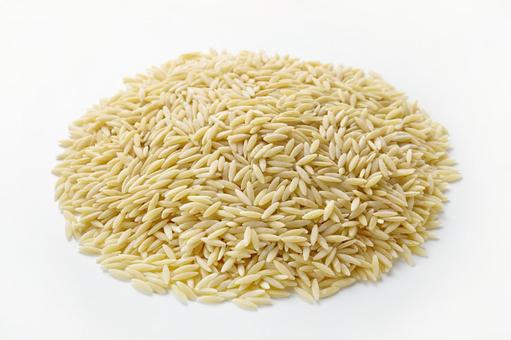 パスタ リゾーニ 米粒パスタ パスタ リゾーニ 米粒パスタの写真