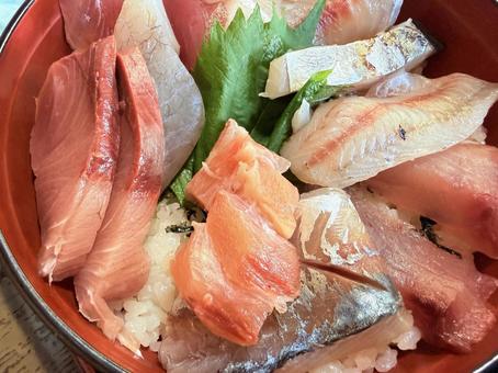 海鮮丼 刺し身,海鮮丼,刺身の写真素材