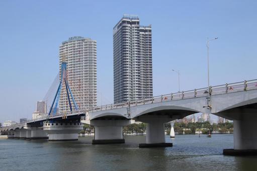 ベトナムダナンの都市風景 ベトナムダナンの都市風景 ベトナム,ダナン,ハン川の写真素材