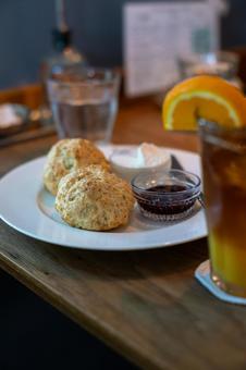 カフェのスコーン カフェのスコーン 紅茶,スコーン,カフェの写真素材
