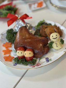 クリスマスは骨付きモモロースト クリスマス,骨付きモモ,サンタの写真素材