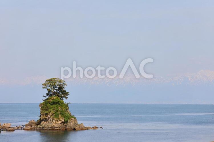 富山氷見市の晴雨海岸の景色 日本,富山,富山県の写真素材
