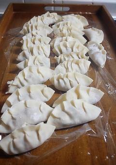 手作り餃子 手作り餃子の写真