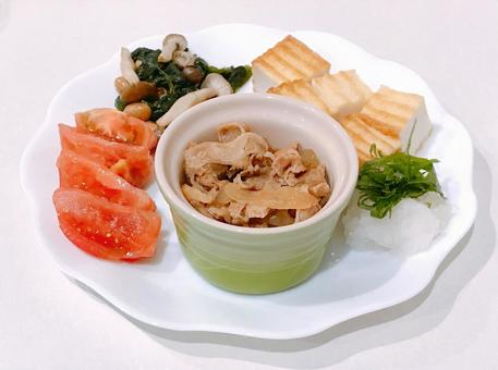 おかず おかず おかず,食卓,牛煮の写真素材