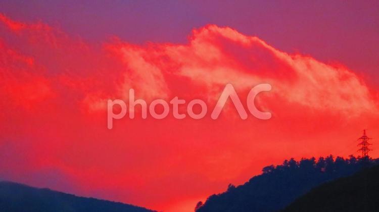 ６月上旬の野田池の夕焼け 背景,夕焼け,日の入りの写真素材