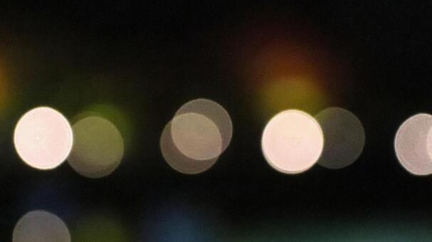 イルミネーション玉ボケ イルミネーション,夜景,ボケの写真素材