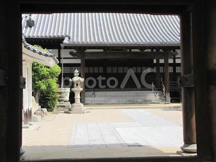【風景写真】順勝寺(広島県三原市)の風景 順勝寺,浄土真宗,寺社仏閣の写真素材