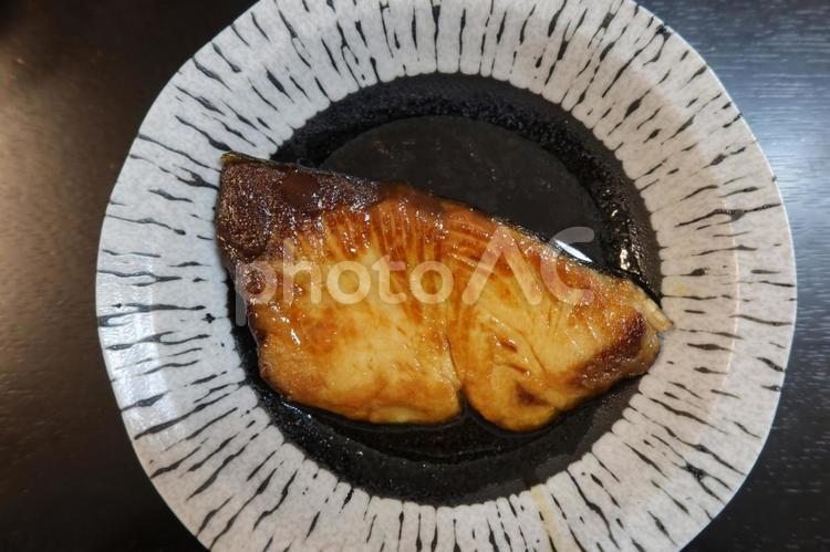 ブリの照り焼き（上から） 鰤,テリヤキ,おいしいの写真素材