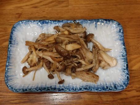 石和温泉 茸のバター焼き 石和温泉 茸のバター焼きの写真