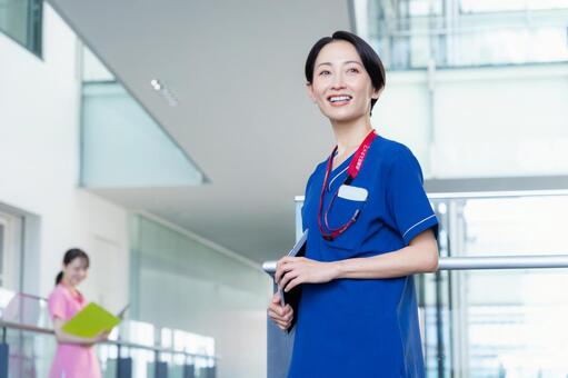 病院で働く女性の医者 病院,医者,医療の写真素材