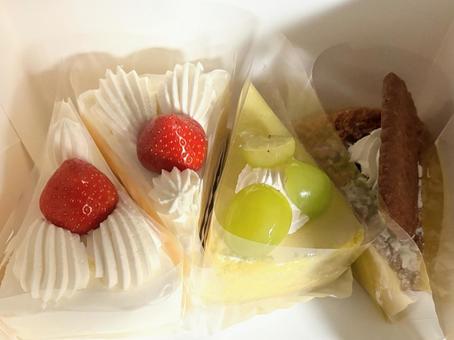 ごほうび ケーキ,スイーツ,お祝いの写真素材