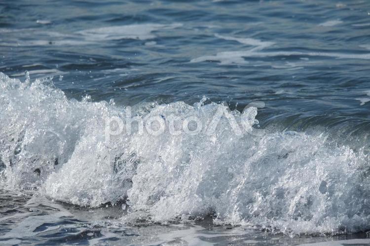 波 海,波,白波の写真素材