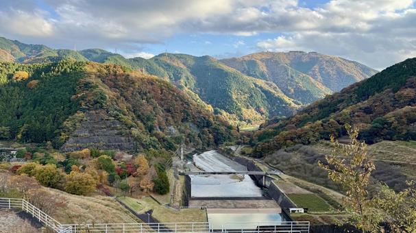 貯水湖 渓谷,ダム,三保ダムの写真素材