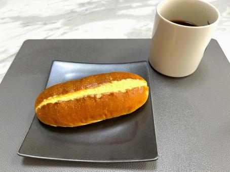 パンモーニング パン,コーヒー,モーニングセットの写真素材