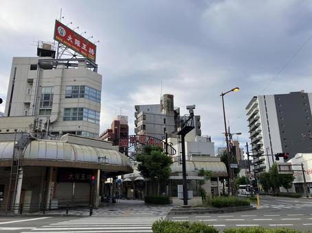 恵美須町駅前(通天閣、新世界) 恵美須町駅前(通天閣、新世界)の写真
