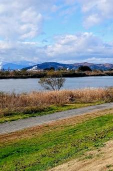 阿武隈川② 阿武隈川② 阿武隈川,川,河川敷の写真素材