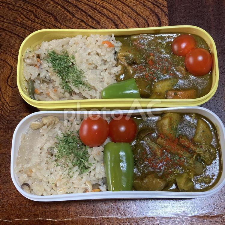 抹茶＆柚子胡椒カレーと混ぜご飯 弁当,ランチ,食べ物の写真素材