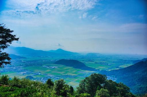 賤ヶ岳 風景 賤ヶ岳 風景 山頂,グリーン,晴れの写真素材